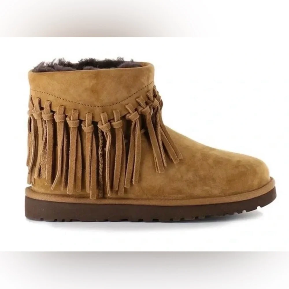 UGG Australia Wynona fringe short boots - Picture 1 of 12